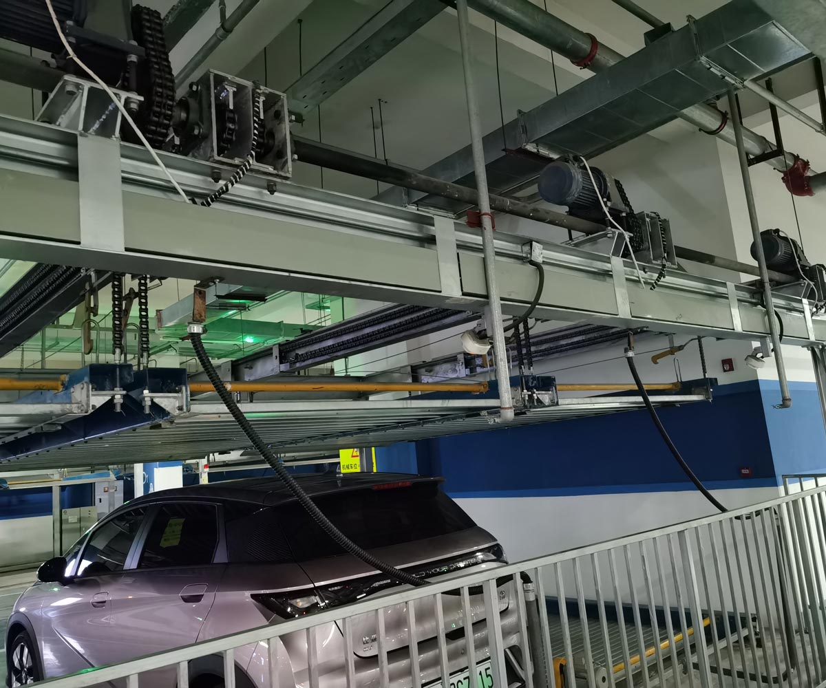 升降平移機(jī)械停車(chē)庫(kù)